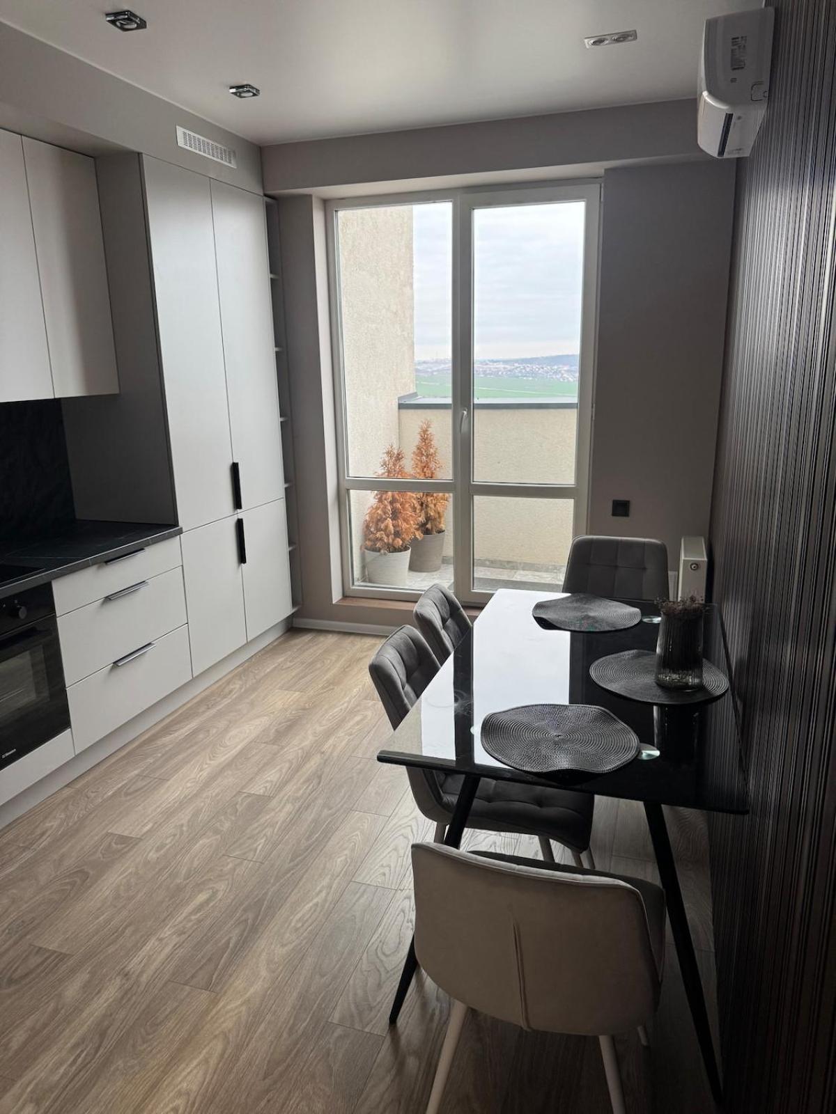 Modern Penthouse With Panoramic View Royal Braus * Kişinev