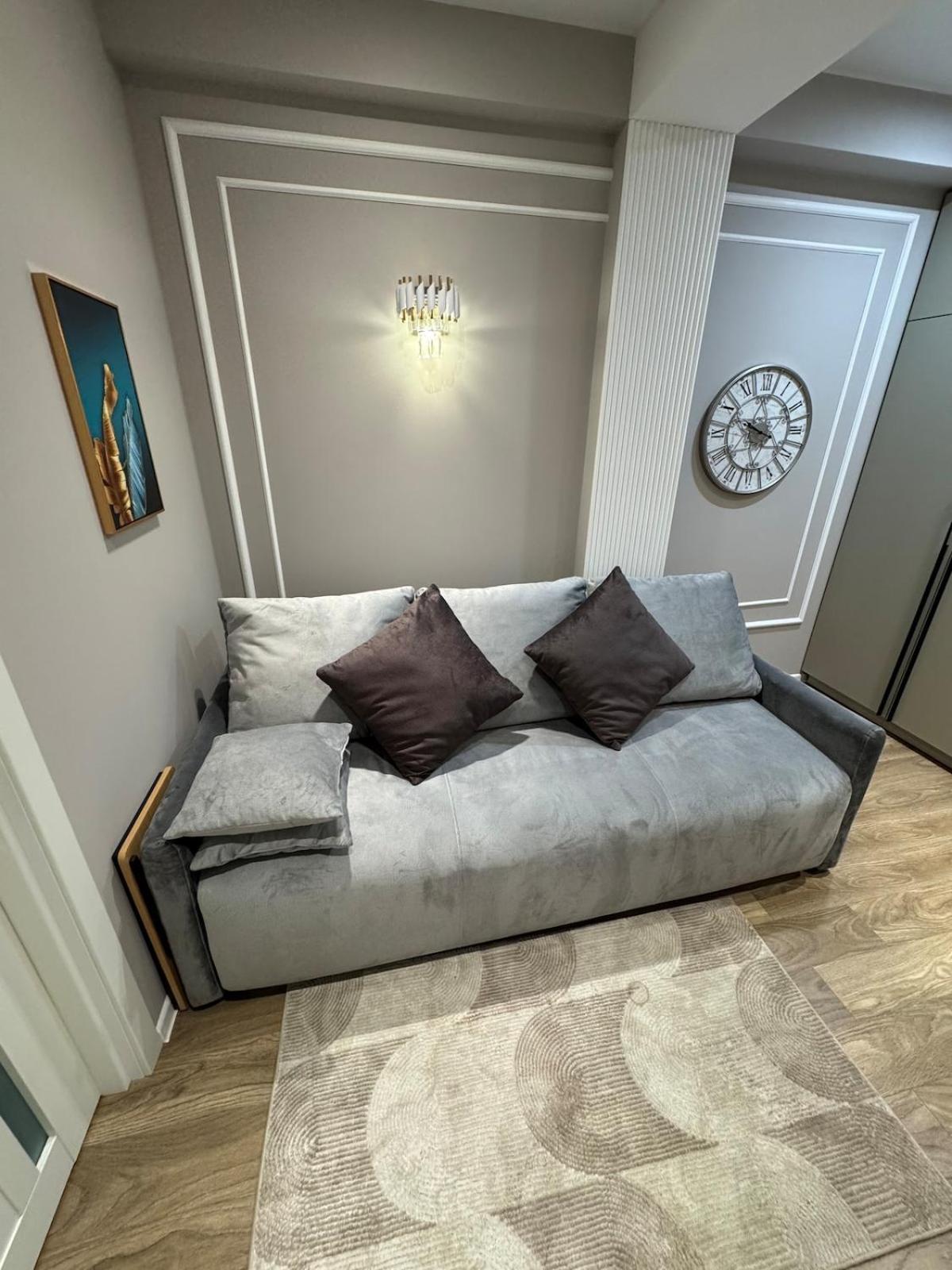 Modern Penthouse With Panoramic View Royal Braus Daire